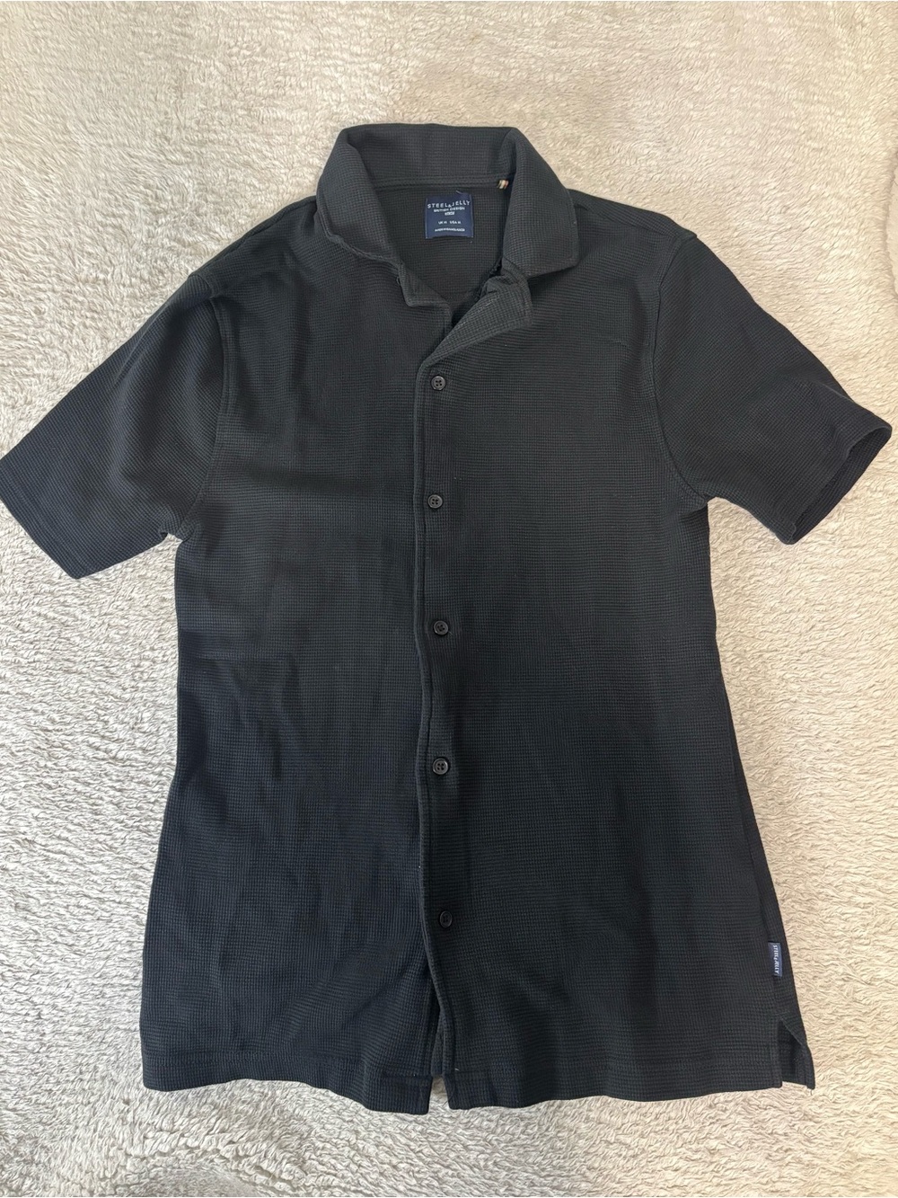 Steel & Jelly Mens Black Waffle Knit Short Sleeve Button Down Shirt Medium